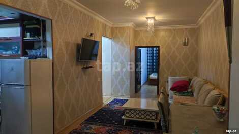 2-otaqlı mənzil, Hüseyn Seyidzadə küç., 80 m²
