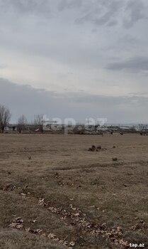 900 sot torpaq sahəsi, Ağdaş r.