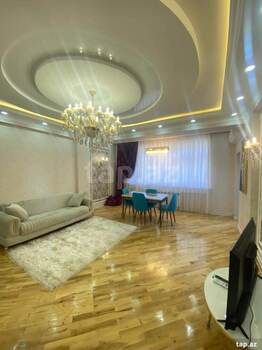 2-otaqlı yeni tikili, Moskva pr. 3168, 77 m²