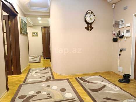 4-otaqlı yeni tikili, Sumqayıt ş., 163 m²