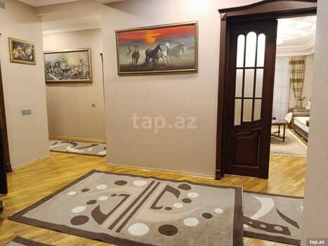 4-otaqlı yeni tikili, Sumqayıt ş., 163 m²