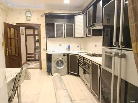 4-otaqlı yeni tikili, Sumqayıt ş., 163 m²