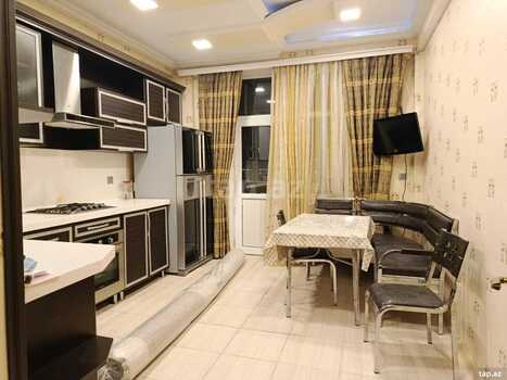 4-otaqlı yeni tikili, Sumqayıt ş., 163 m²