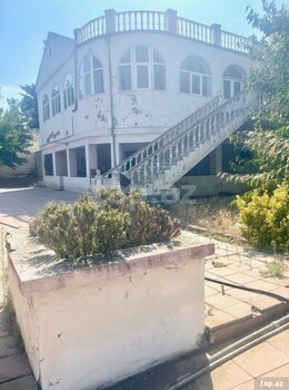Bağ evi, Novxanı qəs.