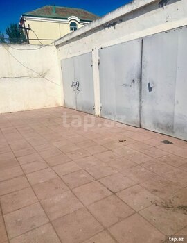 Bağ evi, Novxanı qəs.