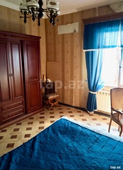 Bağ evi, Novxanı qəs.