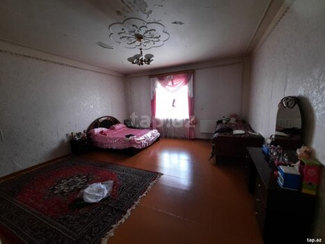 Həyət evi, 16-cı mkr.