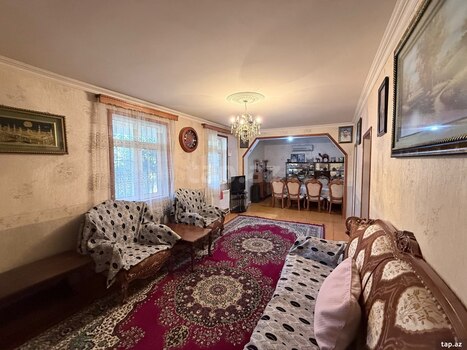 Bağ evi, Saray qəs.