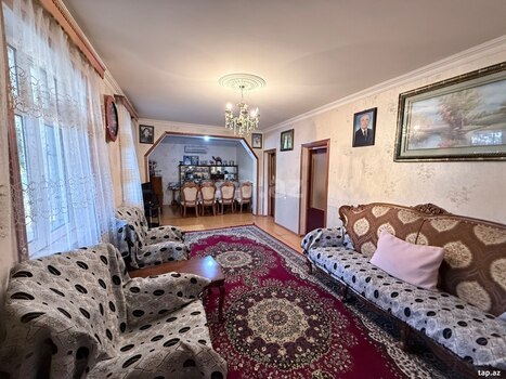 Bağ evi, Saray qəs.