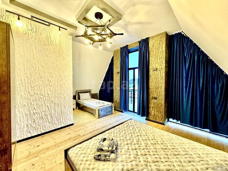 Villa, Qəbələ r.