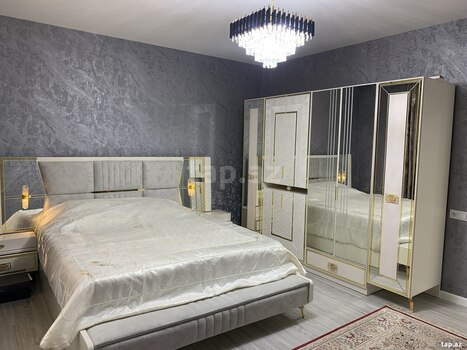 4-otaqlı yeni tikili, Oğuz r., 139.9 m²