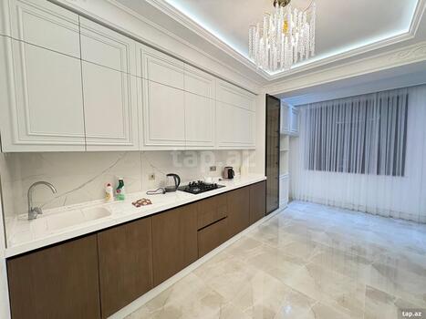 3-otaqlı yeni tikili, Ə.Dəmirçizadə küç., 118 m²