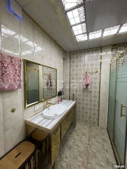 3-otaqlı yeni tikili, Moskva pr.3168, 140 m²