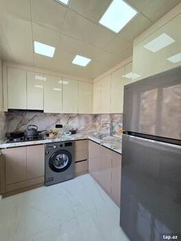 2-otaqlı mənzil, Əhməd Cəmil küç., 56 m²