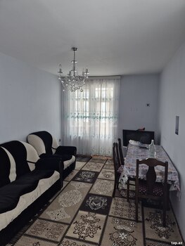 2-otaqlı mənzil, Şəki ş., 42 m²