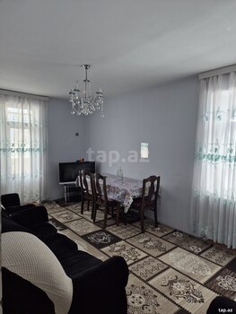2-otaqlı mənzil, Şəki ş., 42 m²