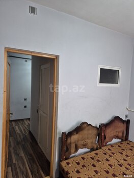 2-otaqlı mənzil, Şəki ş., 42 m²