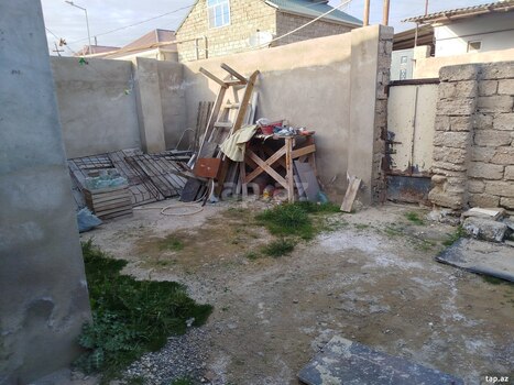 Həyət evi, Binə qəs.