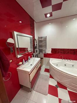 4-otaqlı yeni tikili, Nizami küç., 185 m²