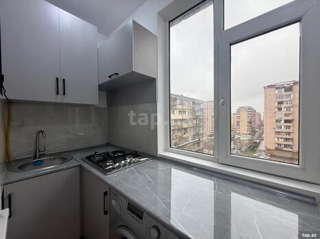 2-otaqlı mənzil, Ə. Əhmədov küç., 40 m²