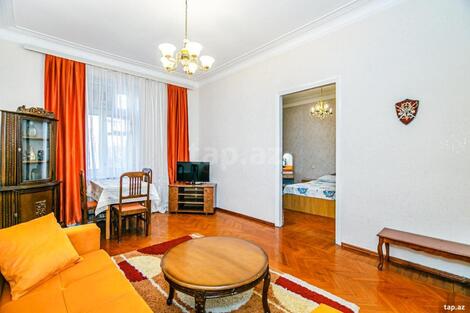 2-otaqlı mənzil kirayə verilir, Sahil m., 60 m²