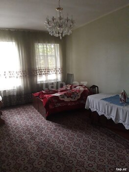 Həyət evi kirayə verilir, Gəncə ş. 