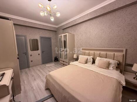3-otaqlı yeni tikili, A.Kunanbayev küç., 105 m²