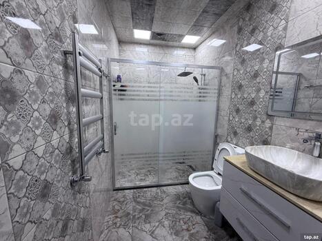 3-otaqlı yeni tikili, A.Kunanbayev küç., 105 m²