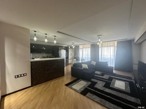 3-otaqlı yeni tikili, Ə. Əliyev küç., 130 m²