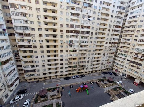 3-otaqlı yeni tikili, Ə. Əliyev küç., 130 m²