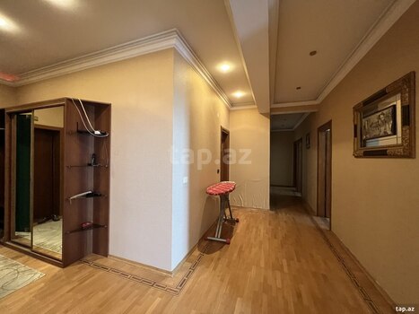 4-otaqlı yeni tikili, Qutqaşınlı küç., 185 m²