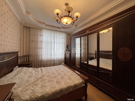 4-otaqlı yeni tikili, Qutqaşınlı küç., 185 m²