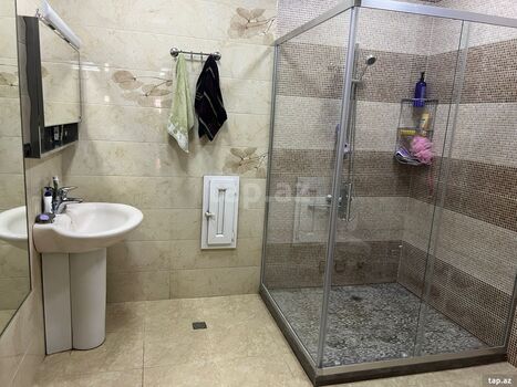 4-otaqlı yeni tikili, Mirəli Seyidov küç., 183 m²