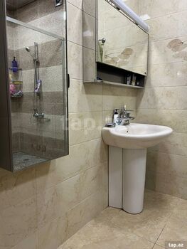 4-otaqlı yeni tikili, Mirəli Seyidov küç., 183 m²