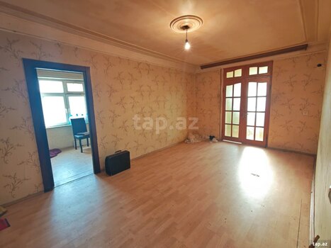 2-otaqlı mənzil, A.Şərifzadə küç., 50 m²