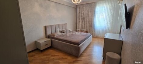 4-otaqlı yeni tikili, Kamal Rəhimov küç., 143 m²