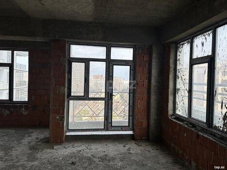 3-otaqlı yeni tikili, 28 May m., 145 m²