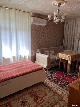 2-otaqlı mənzil, Şəki ş., 55 m²