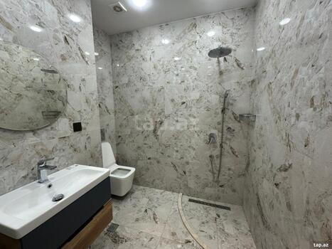 2-otaqlı yeni tikili, Moskva pr. 31-68, 80 m²