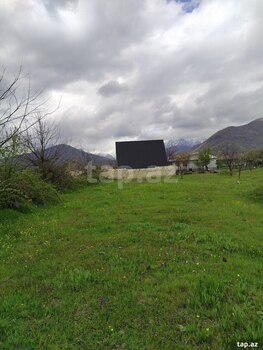 5 sot torpaq sahəsi, Bum qəs.