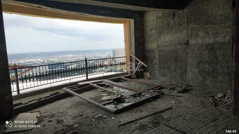 2-otaqlı yeni tikili, Moskva pr. 31-68, 85 m²
