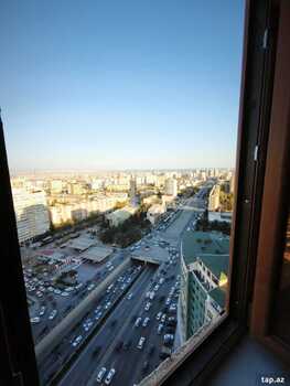 3-otaqlı yeni tikili, Moskva pr. 31-68, 190 m²