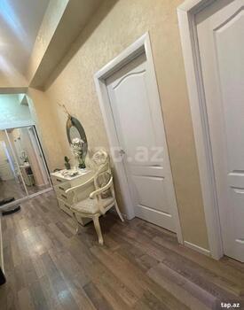 2-otaqlı yeni tikili, İnşaatçılar m., 80 m²