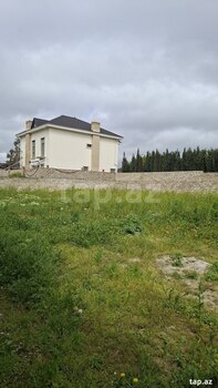 12.8 sot torpaq sahəsi, Buzovna qəs.