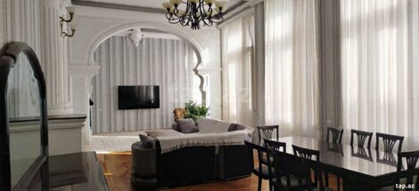 4-otaqlı mənzil, Səbail r., 220 m²