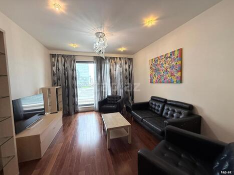 2-otaqlı yeni tikili kirayə verilir, Neftçilər pr., 84 m²