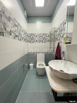 4-otaqlı yeni tikili, 8 Noyabr pr., 137 m²