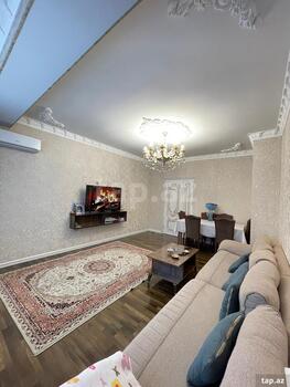 4-otaqlı yeni tikili, 8 Noyabr pr., 137 m²