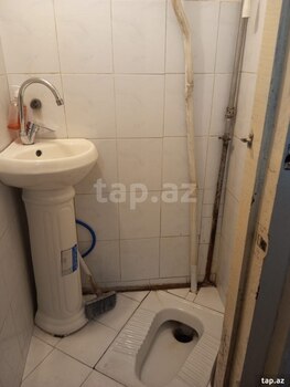 Həyət evi kirayə verilir, 8 Noyabr pr.