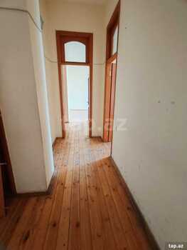 Ofis icarəyə verilir, Qara Qarayev pr.
